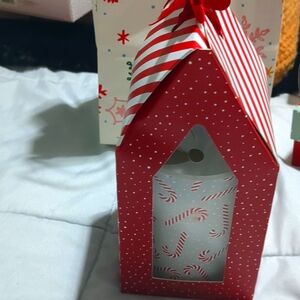 Studio 220 Scented Candle